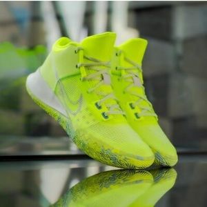 Nike Kyrie Flytrap 4 EP Fluorescent Yellow💛